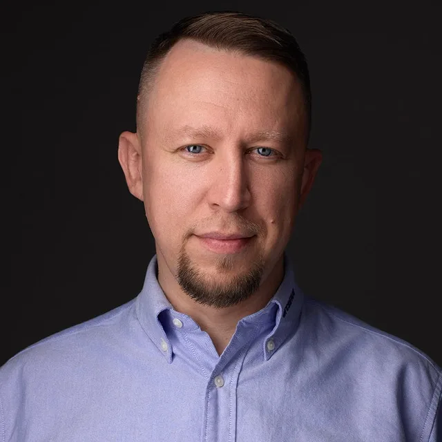 Александр Науменко